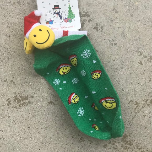Bundle Sale! Christmas Smiley Socks NWOT - Picture 5 of 5